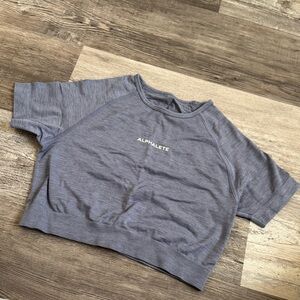 Alphalete amplify crop top